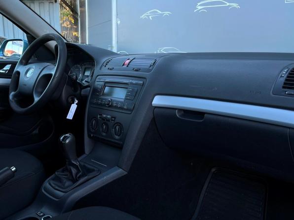 Skoda Octavia II (A5) с пробегом 2008 года, цена 359 400 рублей, 335047 км, лифтбек, Автокод Объявления