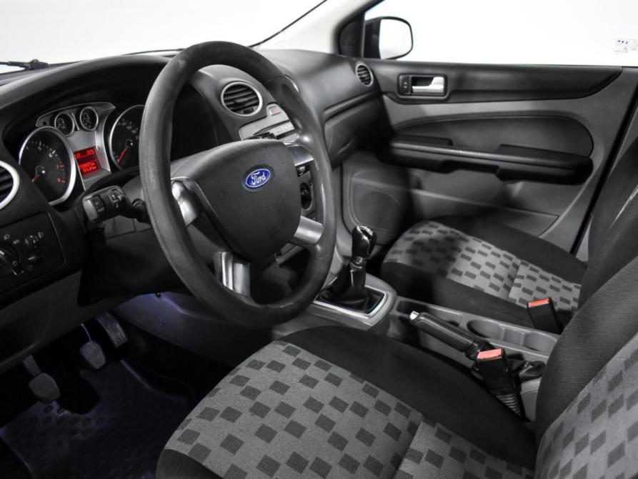 Ford Focus II Рестайлинг Санкт-Петербург  - изображение 9