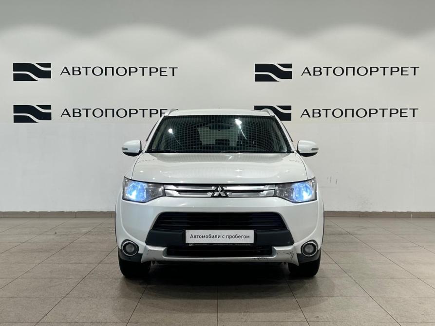 Mitsubishi Outlander III Рестайлинг Санкт-Петербург  - изображение 10