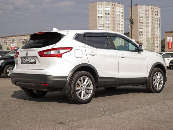 Nissan Qashqai II с пробегом 2018 года, цена 1 799 000 рублей, 131670 км, внедорожник, Автокод Объявления
