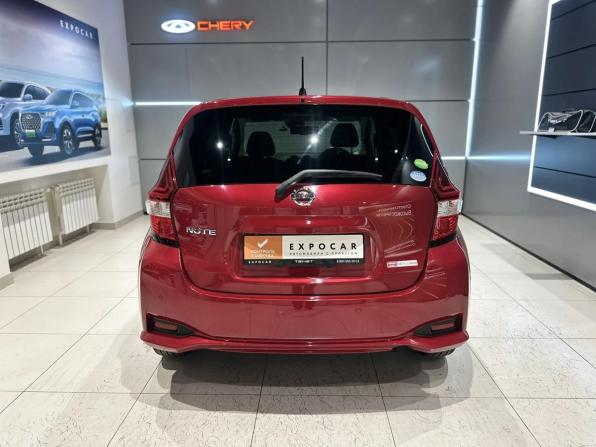 Nissan Note II Рестайлинг с пробегом 2017 года, цена 995 000 рублей, 96932 км, хэтчбек, Автокод Объявления