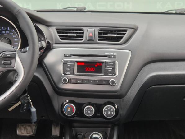 Kia Rio III Рестайлинг с пробегом 2015 года, цена 895 000 рублей, 173387 км, седан, Автокод Объявления