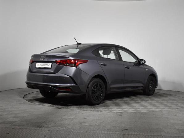 Hyundai Solaris II Рестайлинг с пробегом 2021 года, цена 1 775 000 рублей, 39999 км, седан, Автокод Объявления