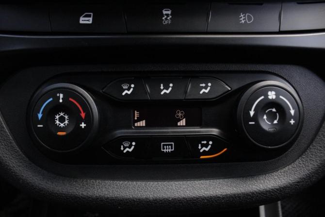 Lada (ВАЗ) Vesta I с пробегом 2020 года, цена 1 050 000 рублей, 92044 км, седан, Автокод Объявления