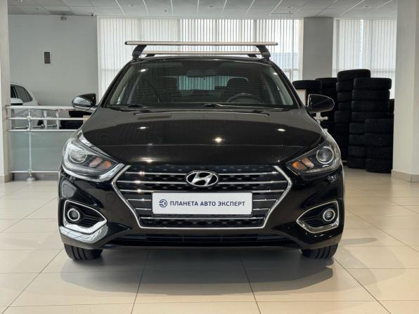 Hyundai Solaris II с пробегом 2018 года, цена 1 299 000 рублей, 149959 км, седан, Автокод Объявления