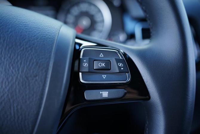 Volkswagen Touareg II Рестайлинг с пробегом 2016 года, цена 3 560 000 рублей, 174000 км, внедорожник, Автокод Объявления