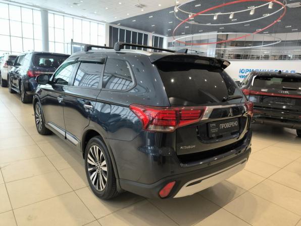 Mitsubishi Outlander III Рестайлинг 3 с пробегом 2019 года, цена 2 590 000 рублей, 72170 км, внедорожник, Автокод Объявления