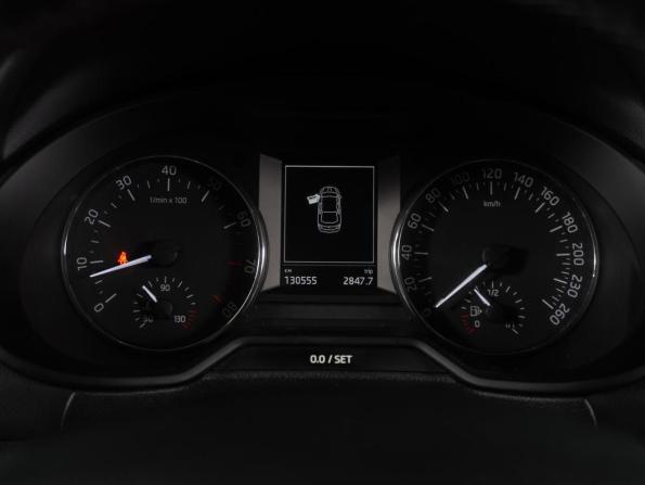 Skoda Octavia III (A7) с пробегом 2014 года, цена 999 000 рублей, 130555 км, лифтбек, Автокод Объявления