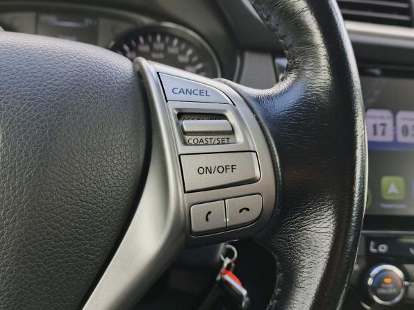 Nissan Qashqai II с пробегом 2018 года, цена 1 095 000 рублей, 158584 км, внедорожник, Автокод Объявления