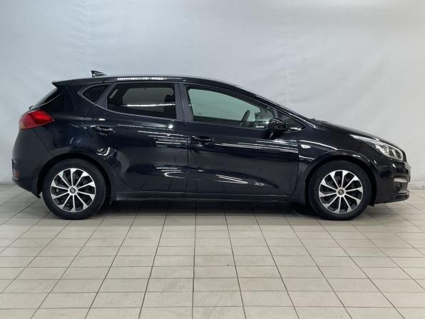 Kia Ceed II Рестайлинг с пробегом 2017 года, цена 1 260 000 рублей, 153194 км, хэтчбек, Автокод Объявления