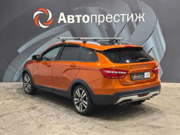 Lada (ВАЗ) Vesta I с пробегом 2021 года, цена 1 245 000 рублей, 73654 км, универсал, Автокод Объявления