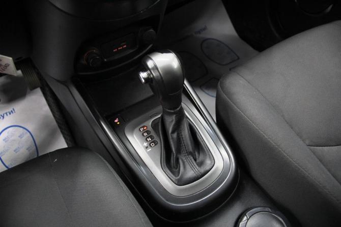 Kia Soul I Рестайлинг с пробегом 2011 года, цена 782 000 рублей, 211066 км, хэтчбек, Автокод Объявления