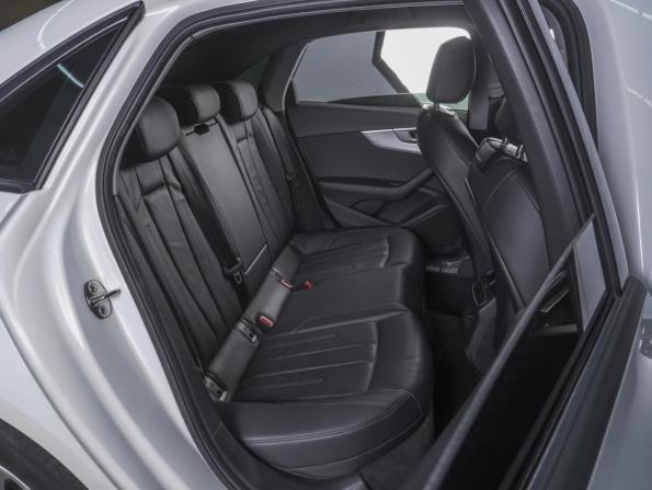 Audi A4 V (B9) с пробегом 2018 года, цена 2 514 000 рублей, 85361 км, седан, Автокод Объявления