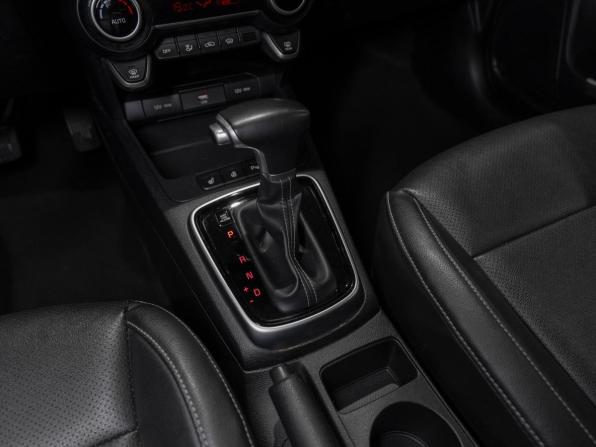 Kia Rio IV Рестайлинг с пробегом 2021 года, цена 1 840 000 рублей, 81367 км, хэтчбек, Автокод Объявления