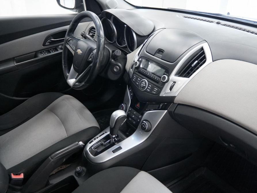 Chevrolet Cruze I Рестайлинг Самара  - изображение 15