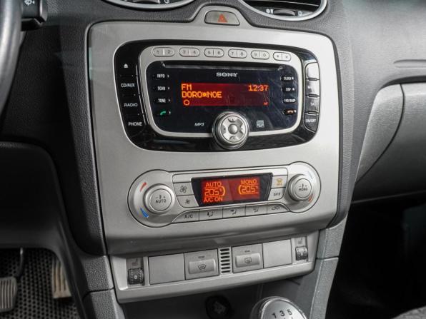 Ford Focus II Рестайлинг с пробегом 2010 года, цена 949 000 рублей, 49520 км, универсал, Автокод Объявления