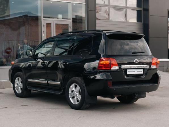 Toyota Land Cruiser 200 Series Рестайлинг 1 с пробегом 2012 года, цена 3 090 000 рублей, 160465 км, внедорожник, Автокод Объявления