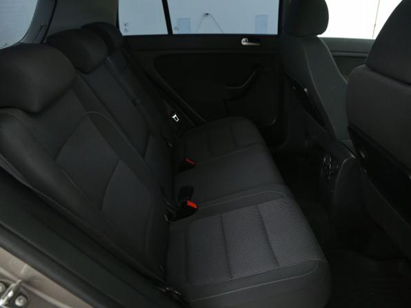 Volkswagen Golf Plus II с пробегом 2010 года, цена 674 000 рублей, 193000 км, хэтчбек, Автокод Объявления