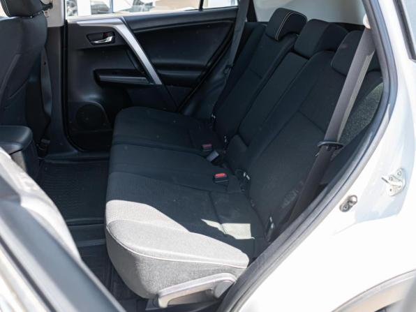 Toyota RAV4 IV (XA40) Рестайлинг с пробегом 2019 года, цена 2 399 000 рублей, 162675 км, внедорожник, Автокод Объявления