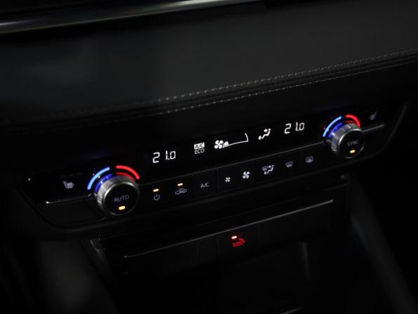 Mazda 6 III (GJ) Рестайлинг 2 с пробегом 2023 года, цена 3 420 000 рублей, 35518 км, седан, Автокод Объявления