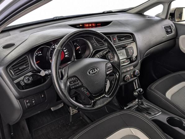 Kia Ceed II с пробегом 2014 года, цена 1 200 000 рублей, 138142 км, хэтчбек, Автокод Объявления