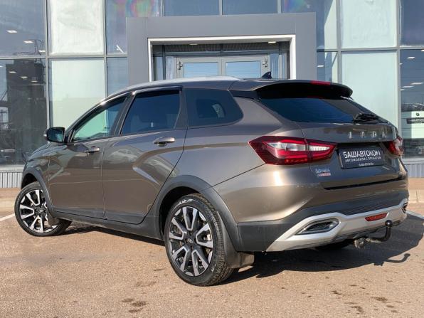 Lada (ВАЗ) Vesta I Рестайлинг (NG) с пробегом 2024 года, цена 1 460 000 рублей, 61870 км, универсал, Автокод Объявления