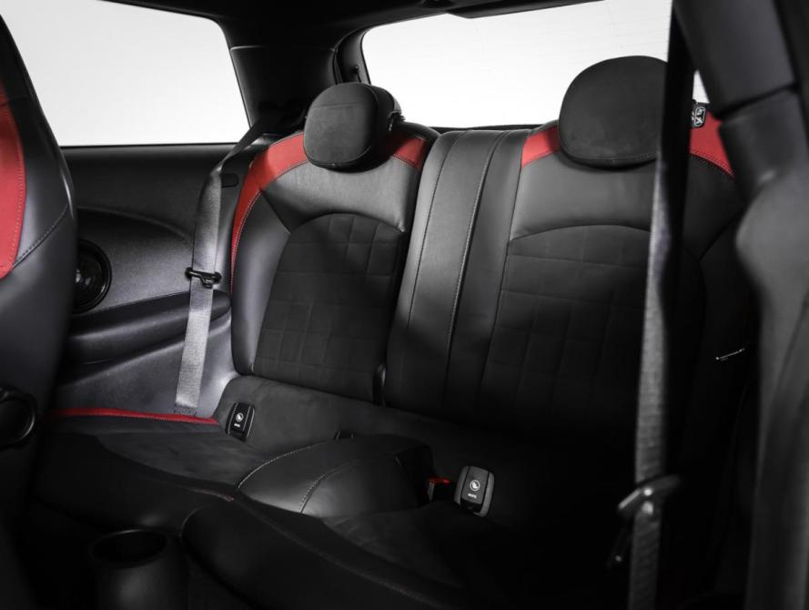 Mini Hatch III (F55/F56) Рестайлинг Москва  - изображение 12