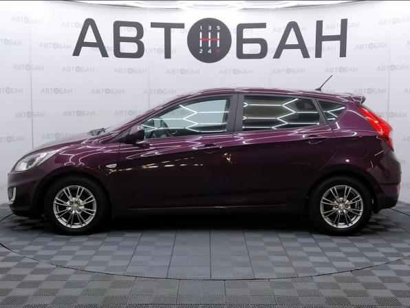 Hyundai Solaris I с пробегом 2012 года, цена 849 000 рублей, 113083 км, хэтчбек, Автокод Объявления