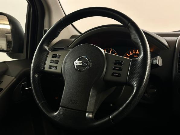 Nissan Pathfinder III с пробегом 2008 года, цена 1 199 000 рублей, 302244 км, внедорожник, Автокод Объявления