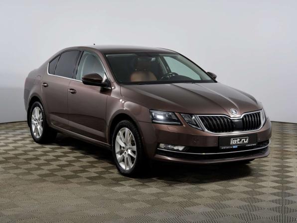 Skoda Octavia III (A7) Рестайлинг с пробегом 2018 года, цена 1 648 000 рублей, 186518 км, лифтбек, Автокод Объявления