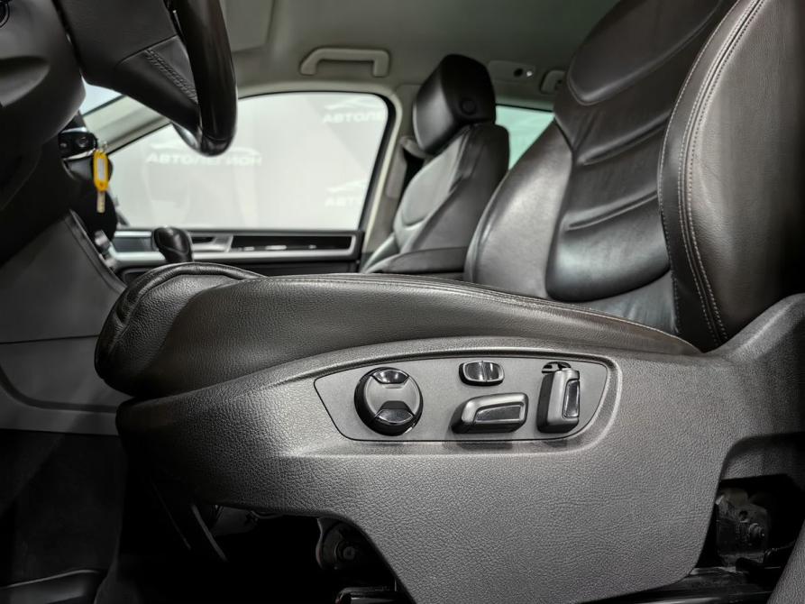 Volkswagen Touareg II Рестайлинг Новосибирск  - изображение 21