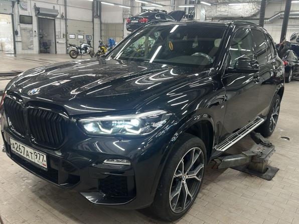 BMW X5 IV (G05/G18)