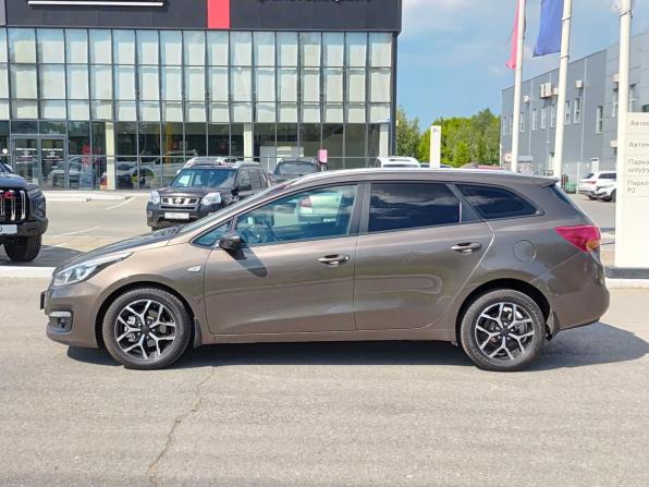 Kia Ceed II Рестайлинг с пробегом 2018 года, цена 1 320 000 рублей, 143017 км, универсал, Автокод Объявления