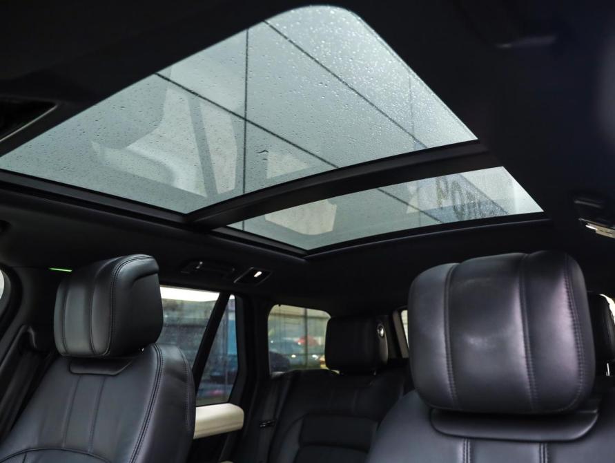 Land Rover Range Rover IV Рестайлинг Санкт-Петербург  - изображение 32