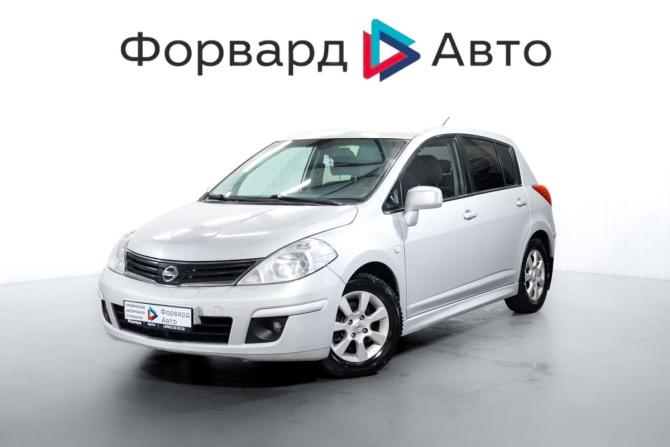 Nissan Tiida I Рестайлинг с пробегом 2011 года, цена 689 000 рублей, 309710 км, хэтчбек, Автокод Объявления