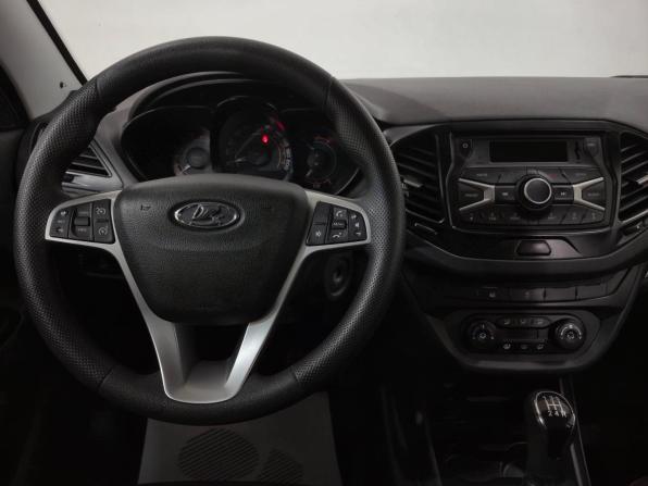 Lada (ВАЗ) Vesta I с пробегом 2018 года, цена 860 000 рублей, 110485 км, седан, Автокод Объявления