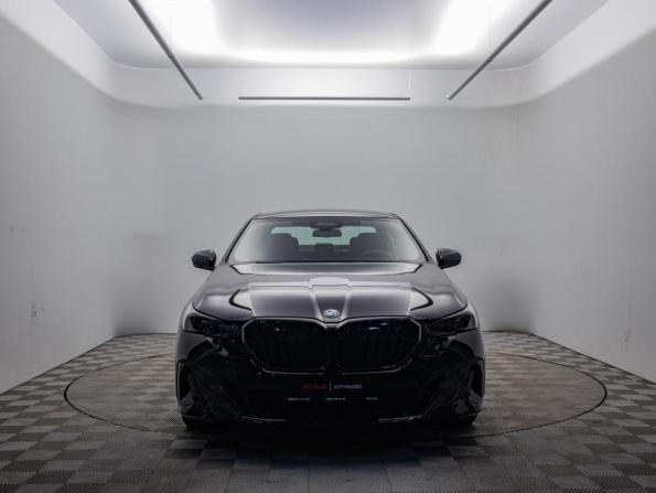 BMW 5 серии VIII (G60/G61/G68) с пробегом 2025 года, цена 11 990 000 рублей, 15000 км, седан, Автокод Объявления