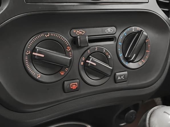 Nissan Juke I с пробегом 2013 года, цена 852 100 рублей, 153949 км, внедорожник, Автокод Объявления
