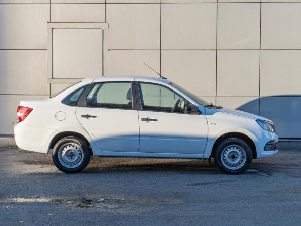 Lada (ВАЗ) Granta I Рестайлинг с пробегом 2024 года, цена 699 000 рублей, 7800 км, седан, Автокод Объявления