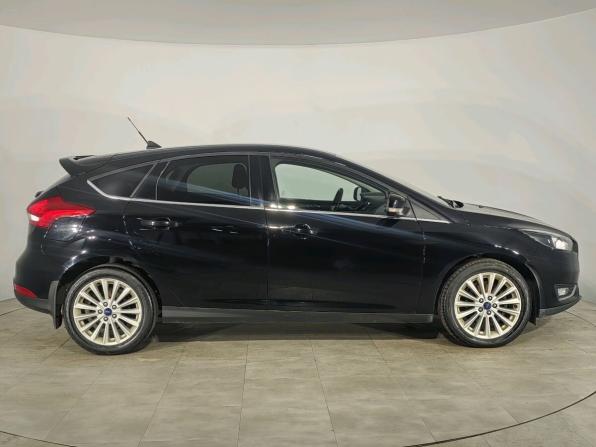 Ford Focus III Рестайлинг с пробегом 2019 года, цена 1 299 000 рублей, 70000 км, хэтчбек, Автокод Объявления