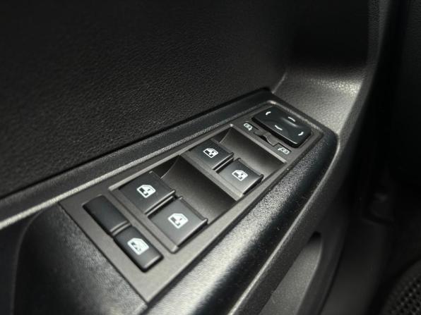 Lada (ВАЗ) Vesta I с пробегом 2019 года, цена 1 099 000 рублей, 97681 км, универсал, Автокод Объявления