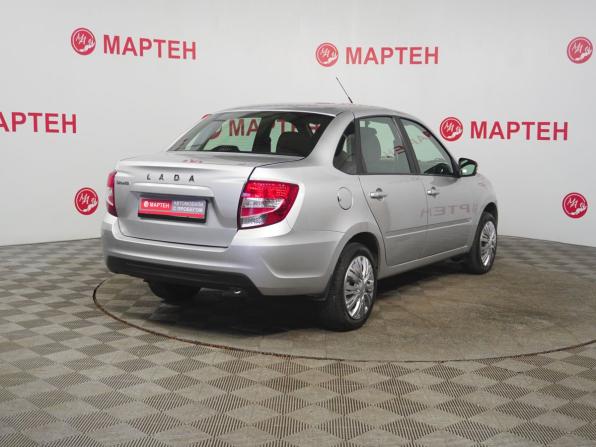 Lada (ВАЗ) Granta I Рестайлинг с пробегом 2022 года, цена 763 000 рублей, 33889 км, седан, Автокод Объявления