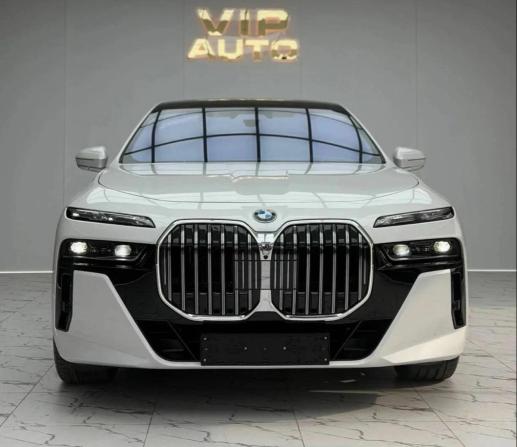 BMW 7 серии VII (G70) Рестайлинг с пробегом 2026 года, цена 14 500 000 рублей, 1200 км, седан, Автокод Объявления