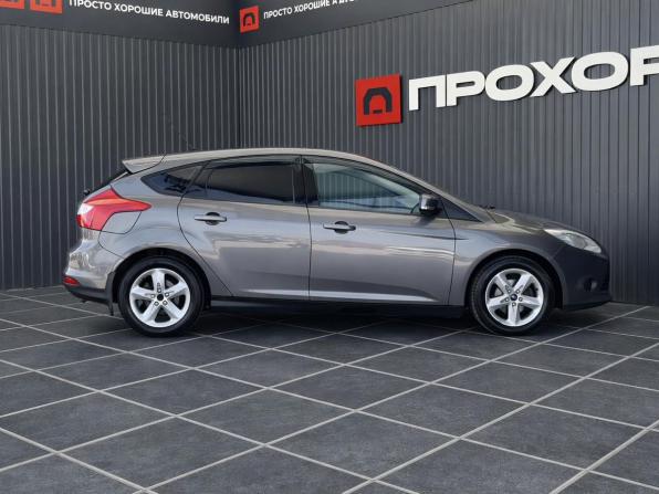 Ford Focus III с пробегом 2012 года, цена 617 000 рублей, 210397 км, хэтчбек, Автокод Объявления