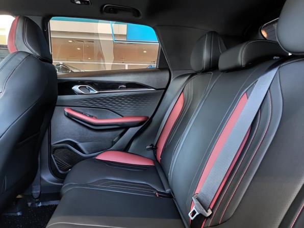 Geely Coolray I Рестайлинг с пробегом 2023 года, цена 2 130 000 рублей, 28505 км, внедорожник, Автокод Объявления