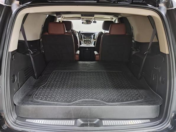 Cadillac Escalade IV с пробегом 2016 года, цена 4 000 000 рублей, 192825 км, внедорожник, Автокод Объявления