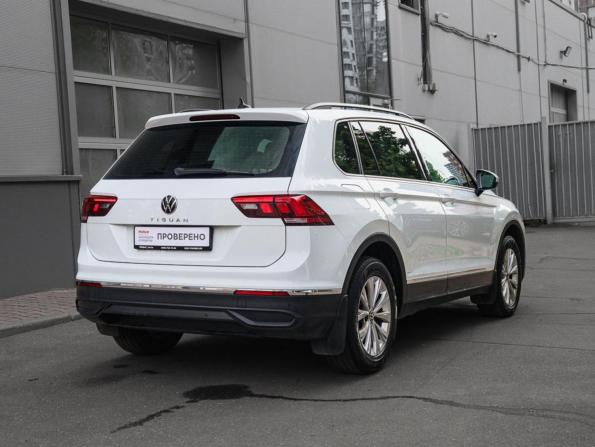 Volkswagen Tiguan II Рестайлинг с пробегом 2021 года, цена 2 600 000 рублей, 103000 км, внедорожник, Автокод Объявления