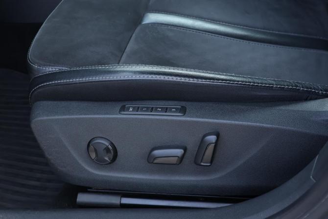 Skoda Octavia IV (A8) с пробегом 2020 года, цена 2 380 000 рублей, 63623 км, лифтбек, Автокод Объявления