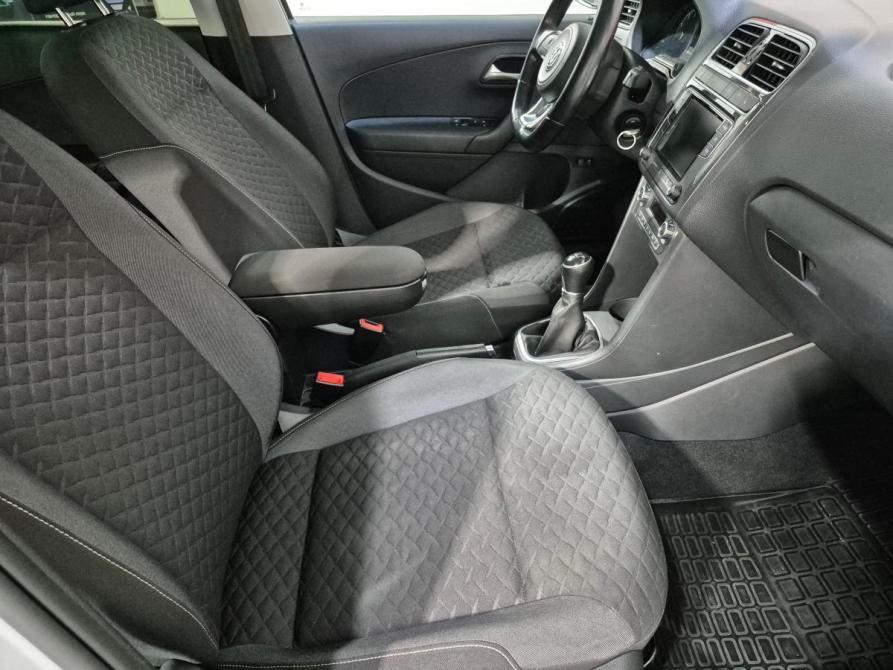 Volkswagen Polo V Рестайлинг Воронеж  - изображение 13