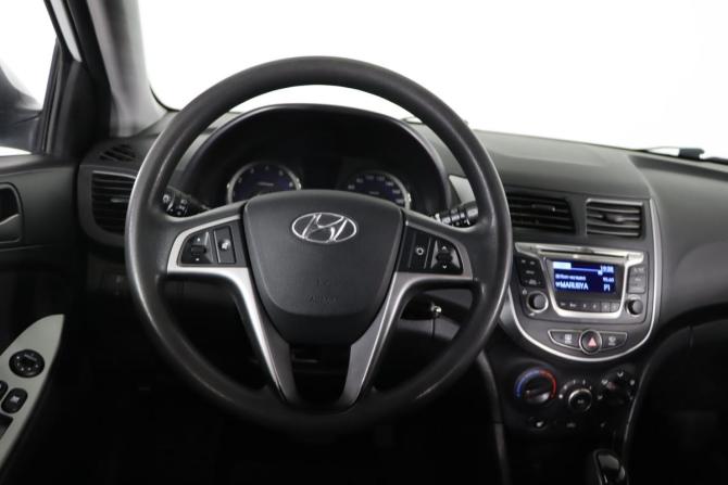 Hyundai Solaris I Рестайлинг с пробегом 2016 года, цена 1 199 990 рублей, 80504 км, хэтчбек, Автокод Объявления